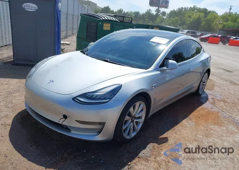 2018 Tesla Model 3 Long Range/Performance из США, поврежденный, VIN 5YJ3E1EB7JF100579